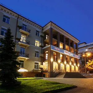 *** Отель обериг Украина
